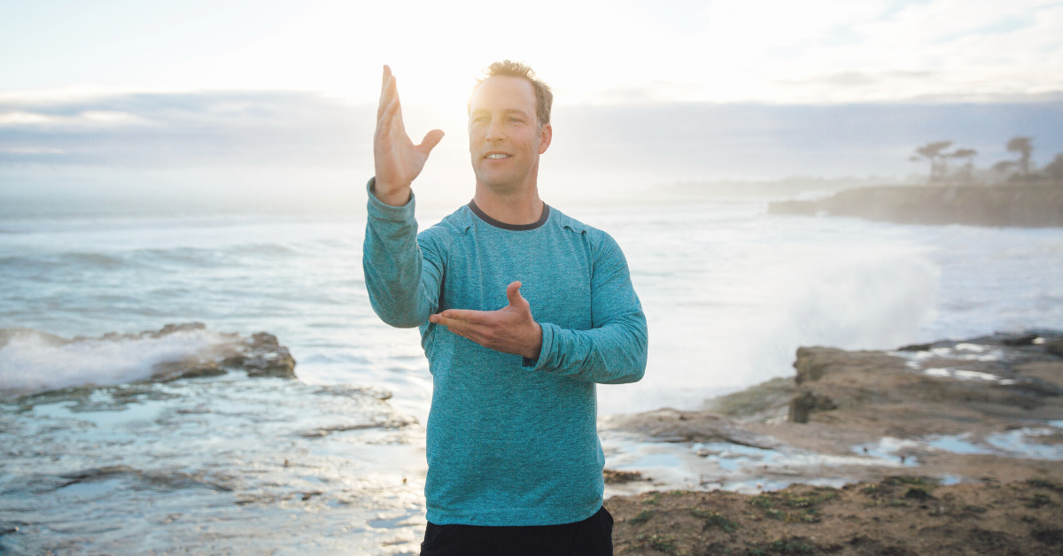 The Counterintuitive Way Qi Gong Helps Heal Nearly Everything - Holden